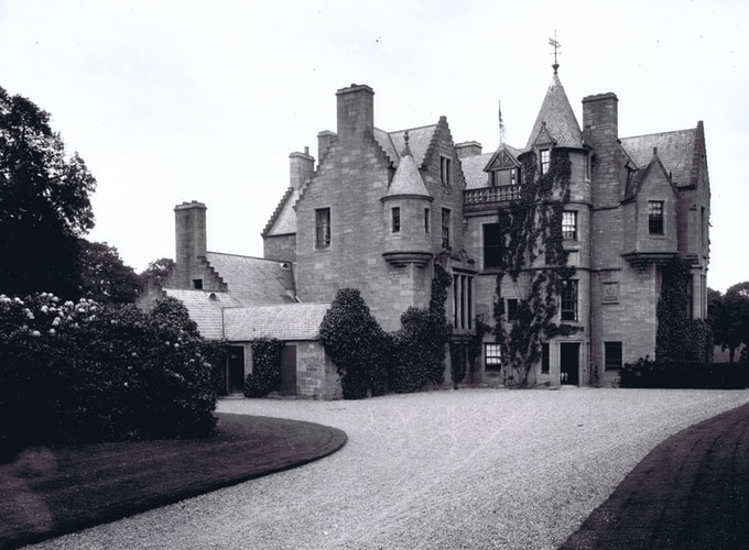 Historic Black and White photo of Balhousie Castle. Home of The Black Watch Museum